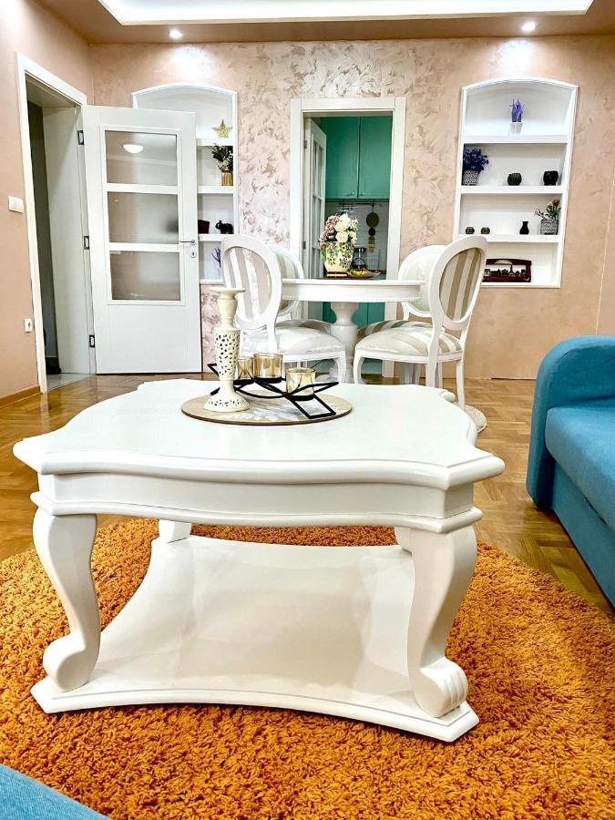 Apartman Diana Sremska Mitrovica Exterior foto