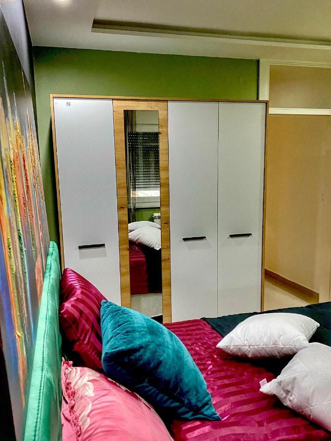 Apartman Diana Sremska Mitrovica Exterior foto
